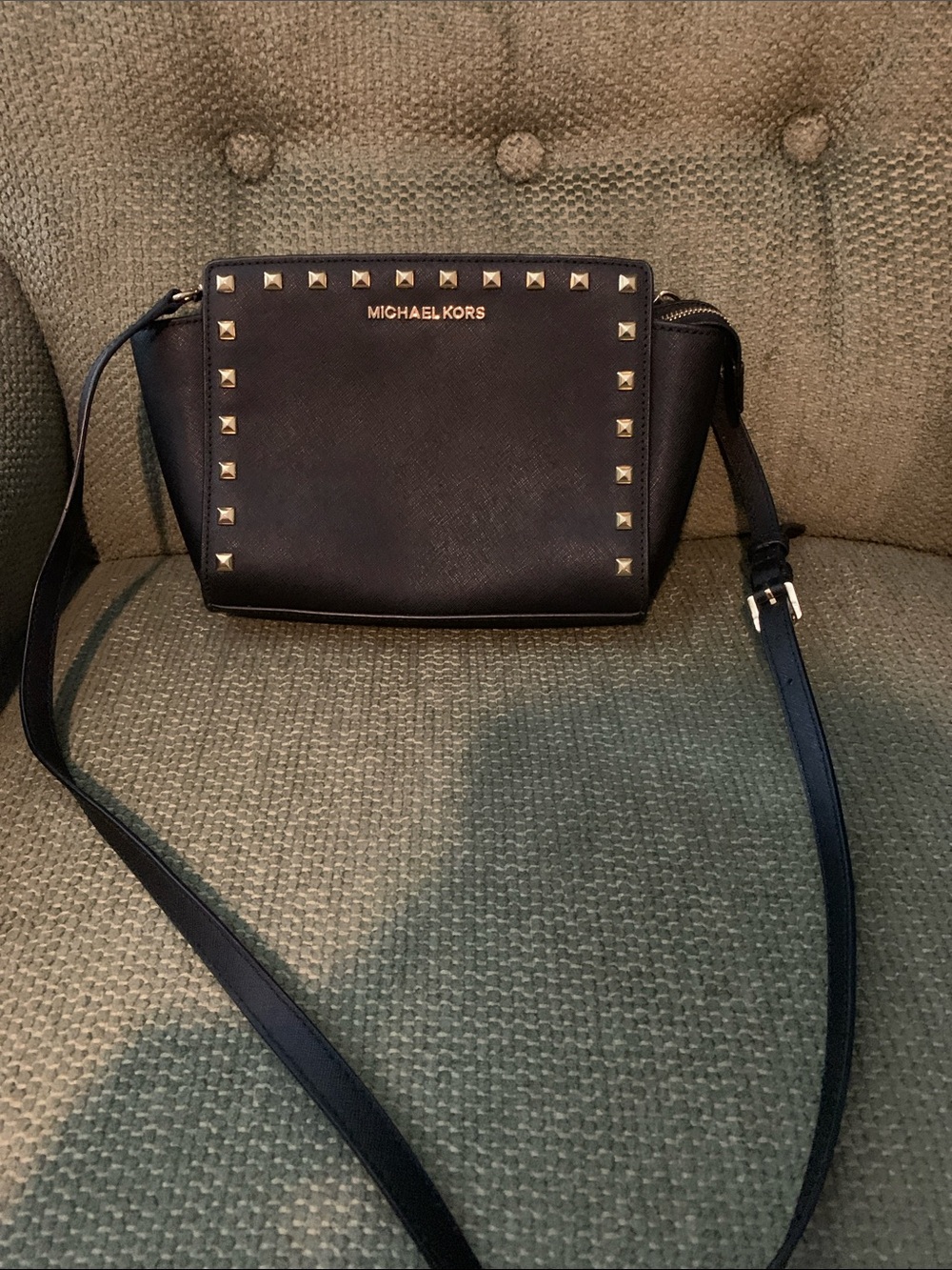 Michael Kors Selma Medium Stuffed Crossbody